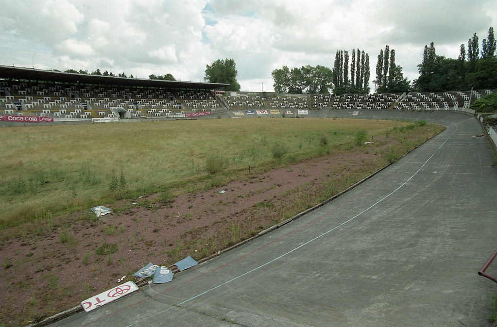 Stade Vélodrome de Rocourt