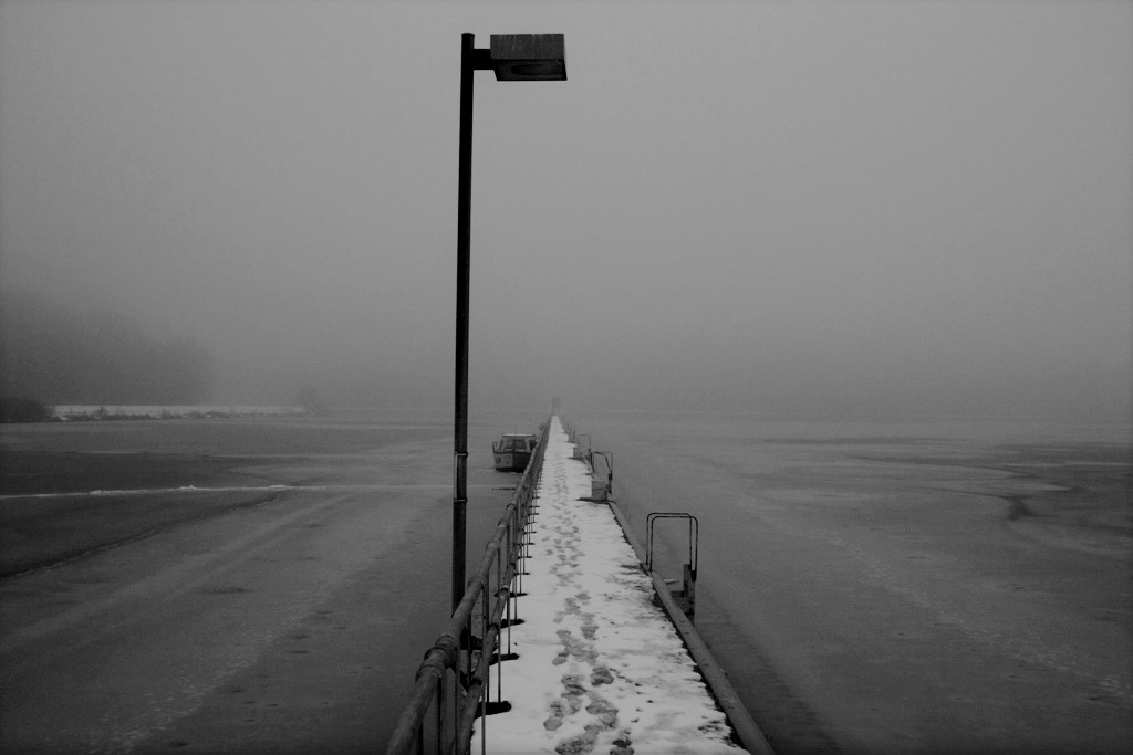 img > Abandoned canal