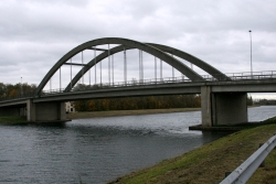 img > Le canal abandonné